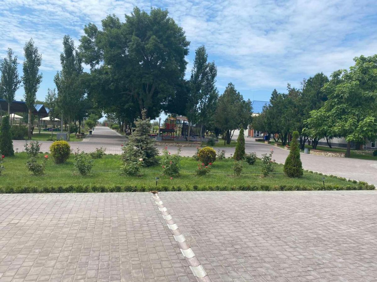 База Отдыха Причал Lazurne Exterior foto