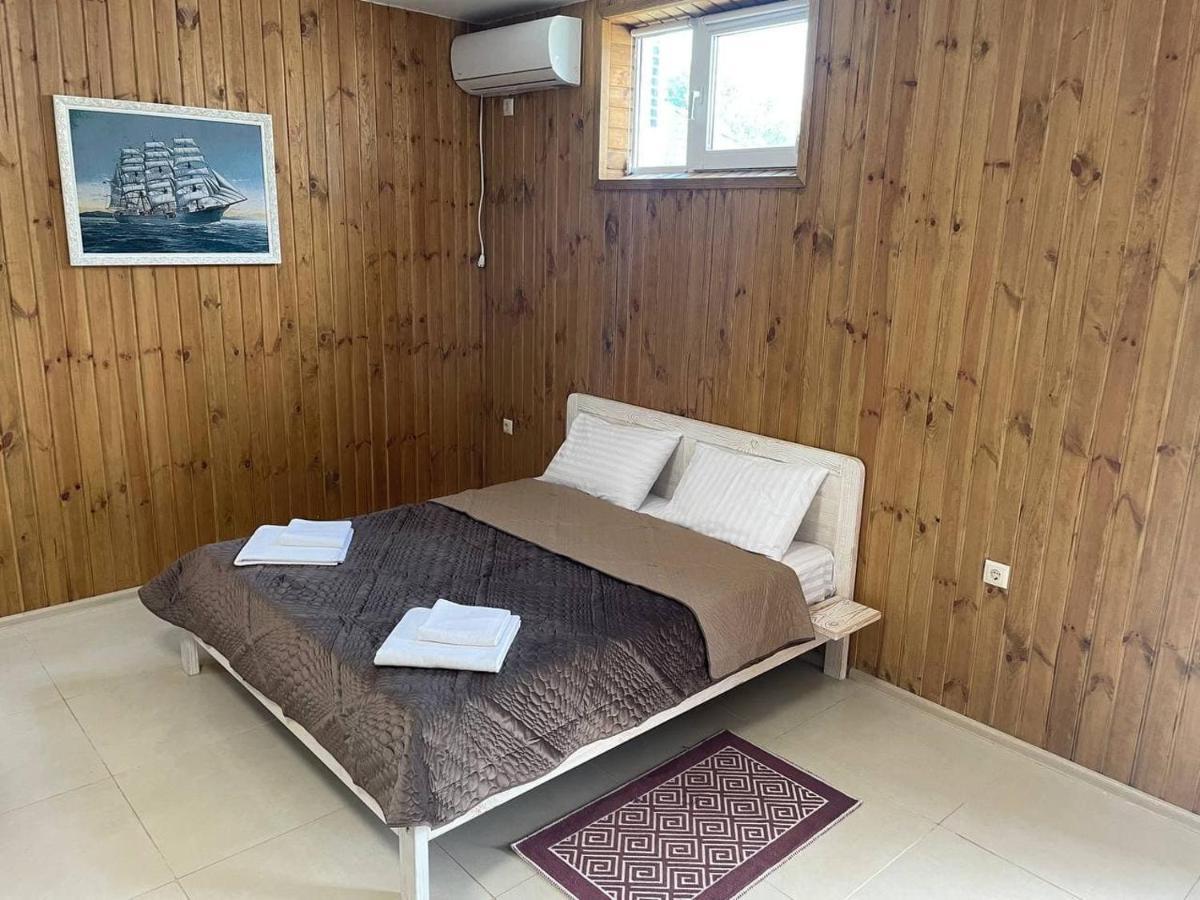 База Отдыха Причал Lazurne Exterior foto